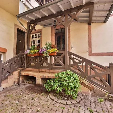 Ancien Presbytere Schweitzer